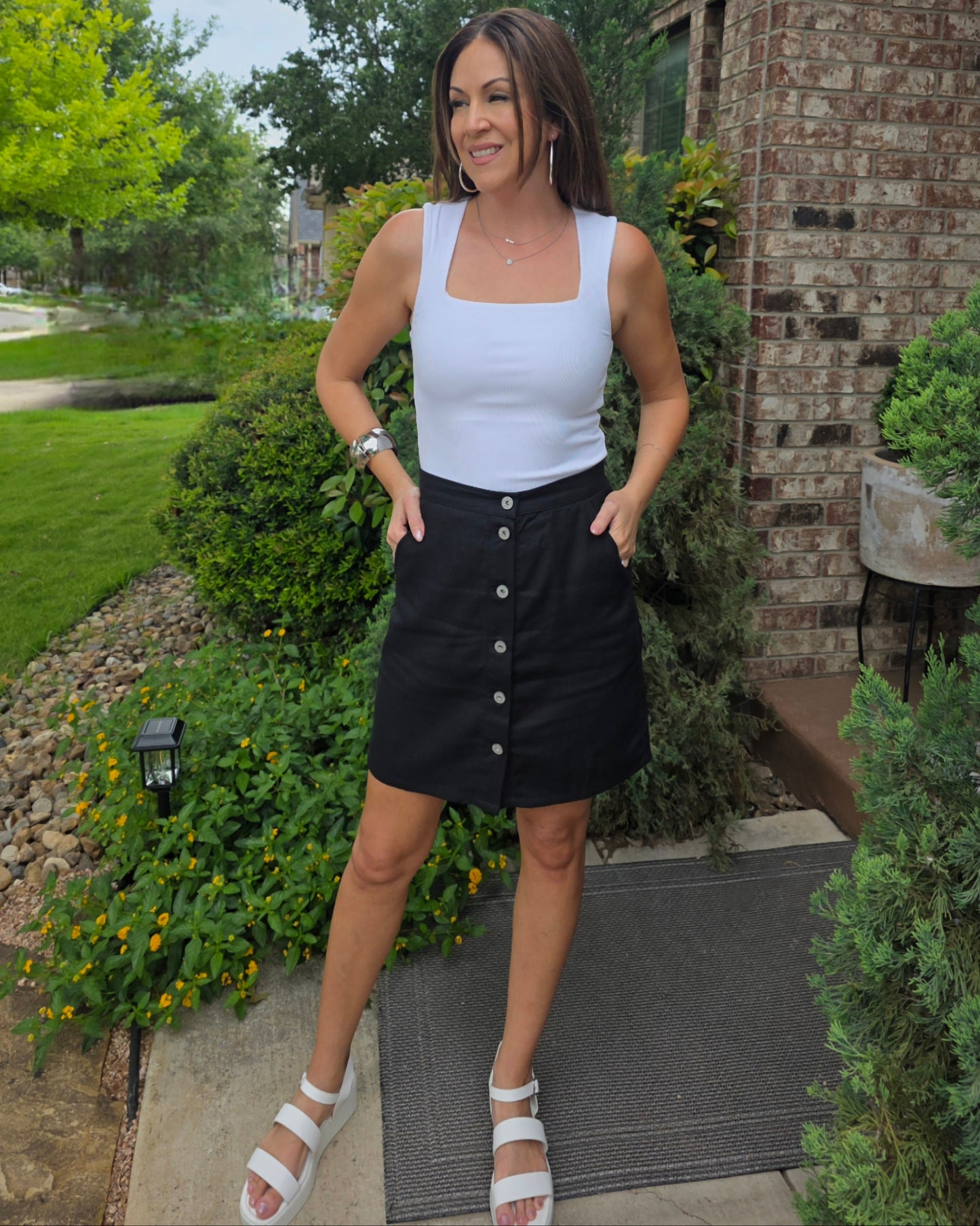 The Everyday Chic Skirt-Black